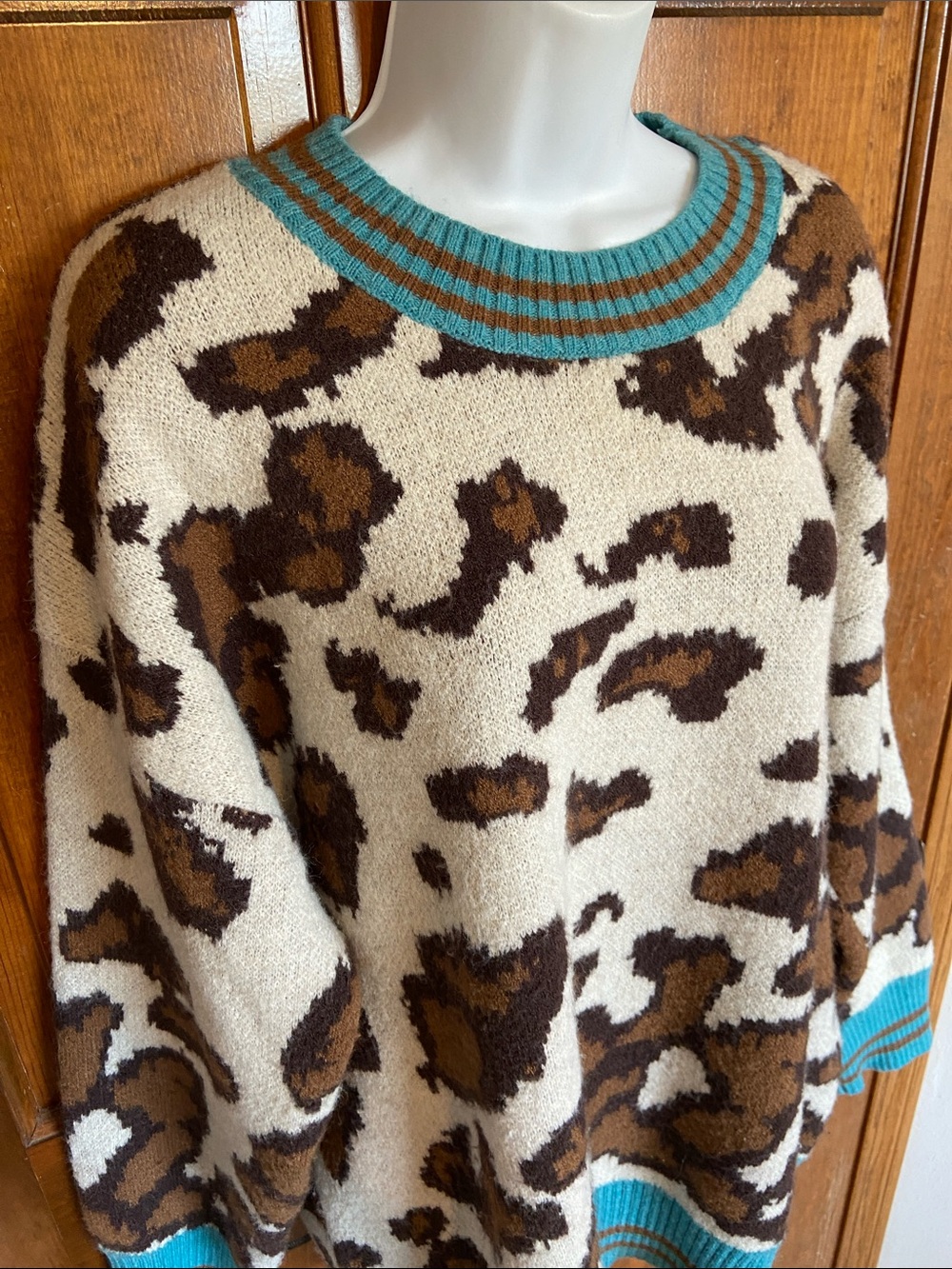 ANDTHEWHY Leopard print with blue contrast binding OS Medium/Large
